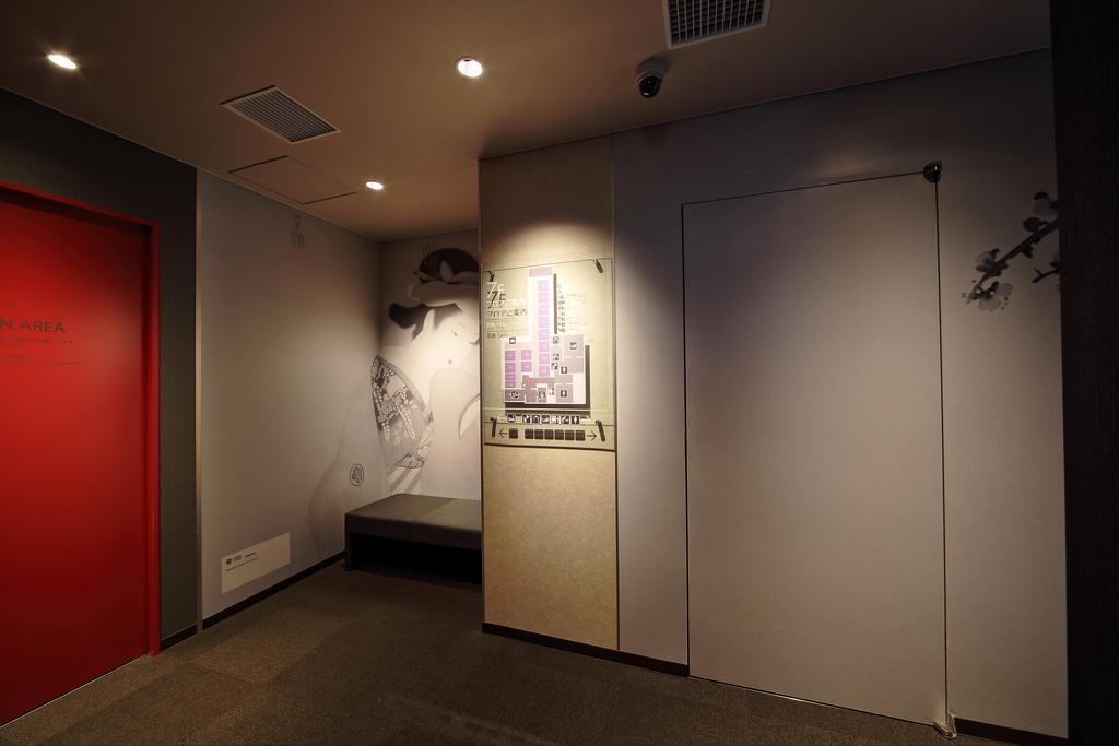 First Cabin Tsukiji Tokyo prefektur Exteriör bild
